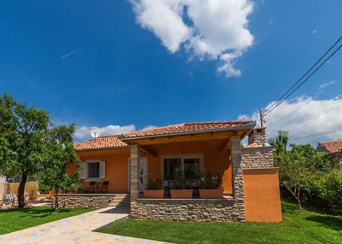 Bella Casa *