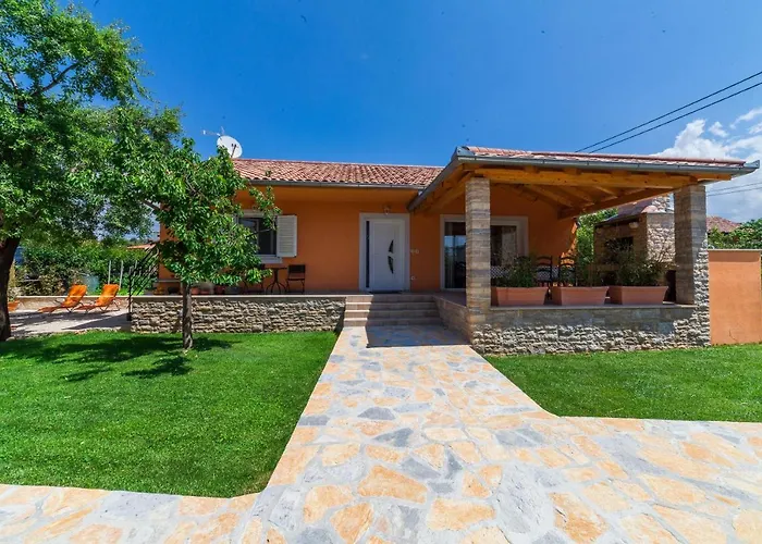 Bella Casa *