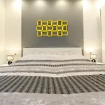 Bella Casa *
