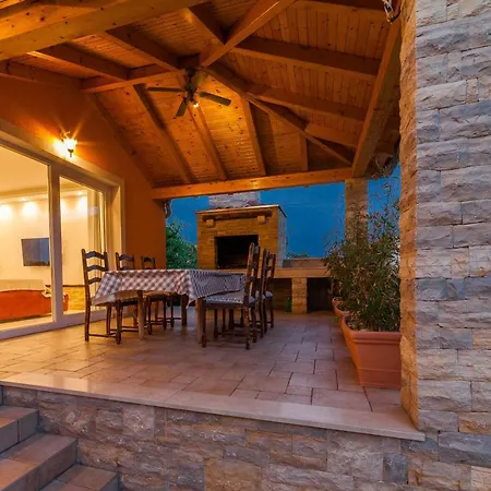 Bella Casa Sukosan