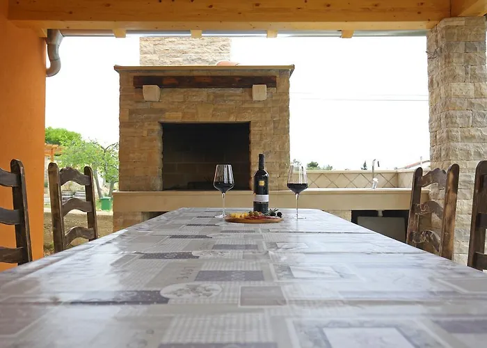 Bella Casa בית נופש Sukošan